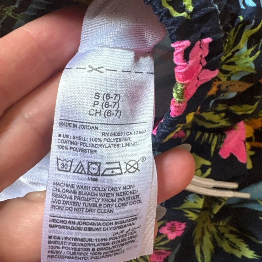 Old Navy Swim Trunks Boys Navy Tropical Floral Sailboat‎ SIZE 6/7